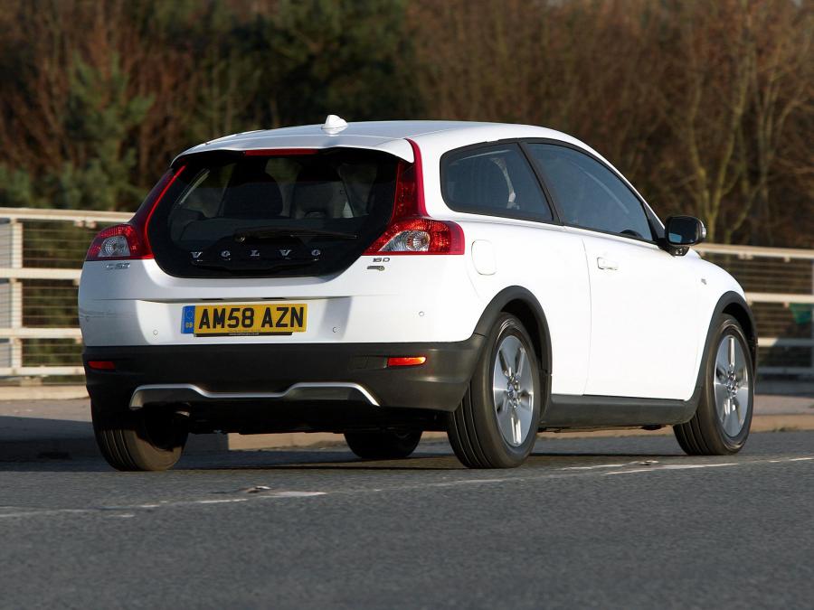  Volvo C30 DRIVe Efficiency 2008 года  (UK) (фото 3 из 8)